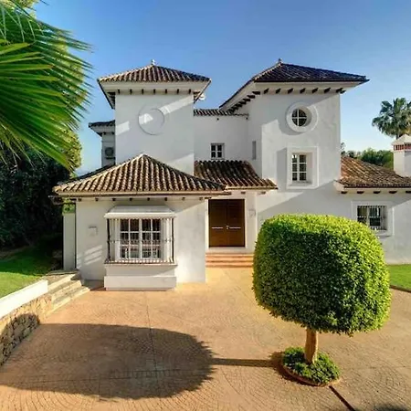 Casa Atiqua بيت للعطل ماربيا