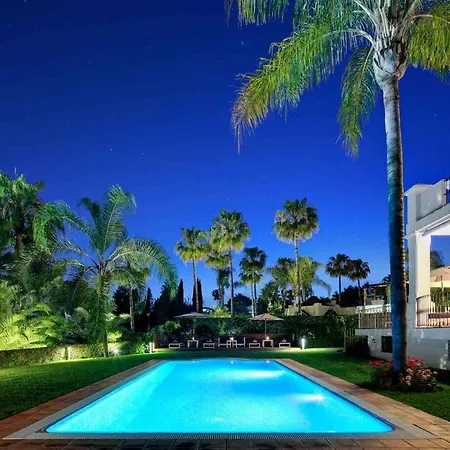 Casa Atiqua بيت للعطل *